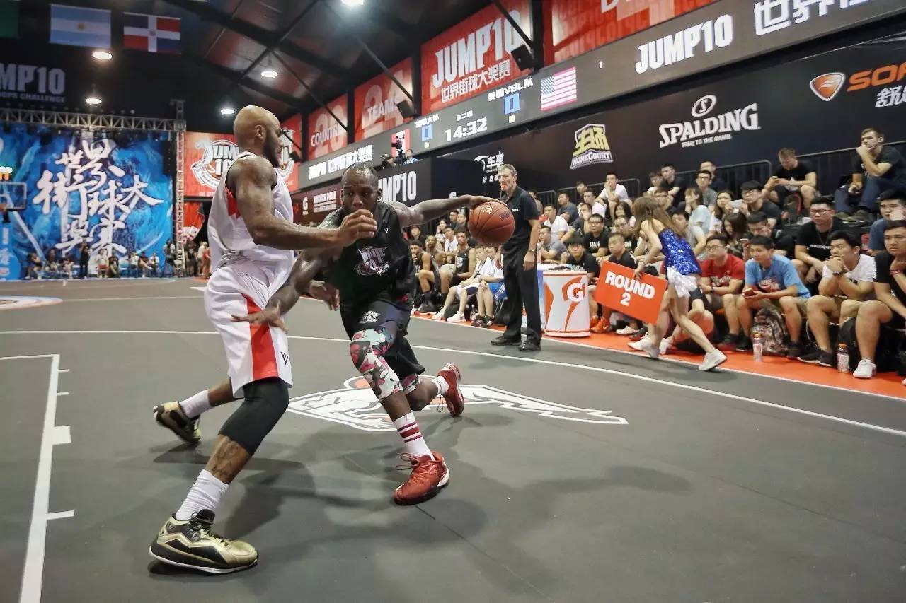 当前面临两 当前面临两